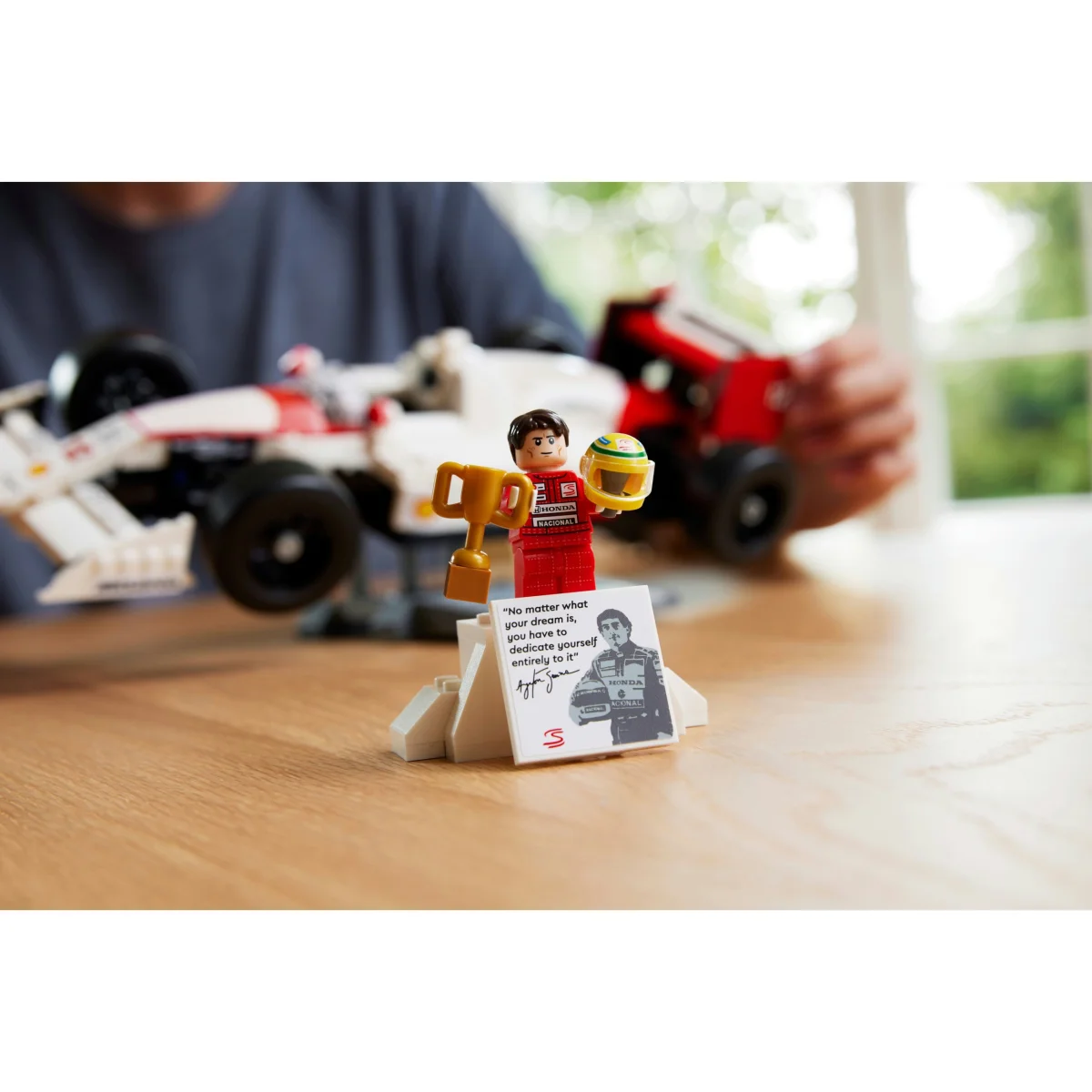 LEGO® Icons McLaren MP4/4 & Ayrton Senna 10330