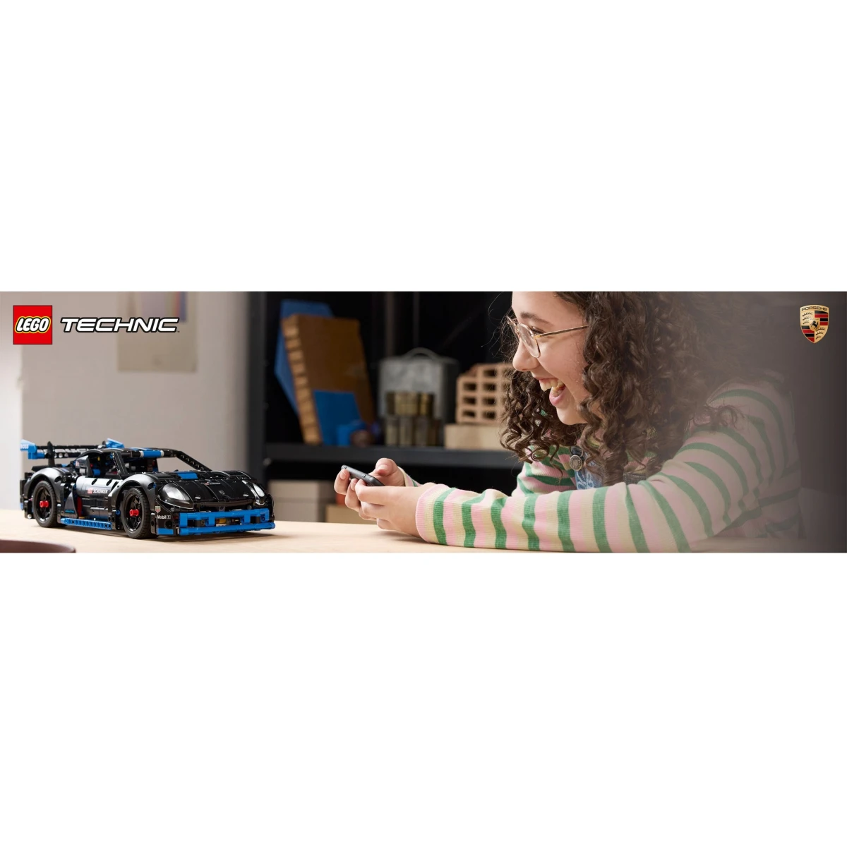 LEGO® Technic Porsche GT4 e-Performance Rennwagen 42176